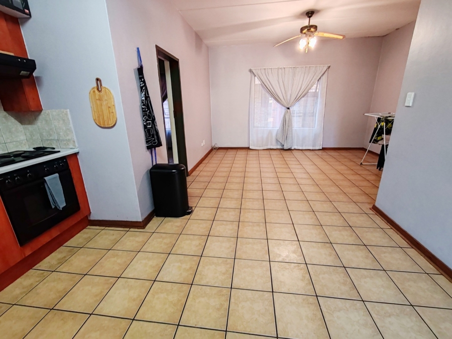 1 Bedroom Property for Sale in Potchefstroom North West